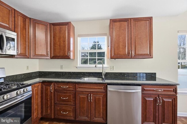 Photo - 56 Camellia Ct