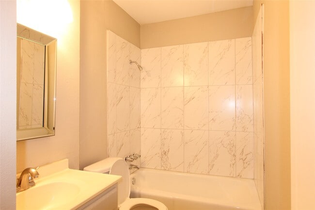 Photo - 3111 Long Meadow Dr