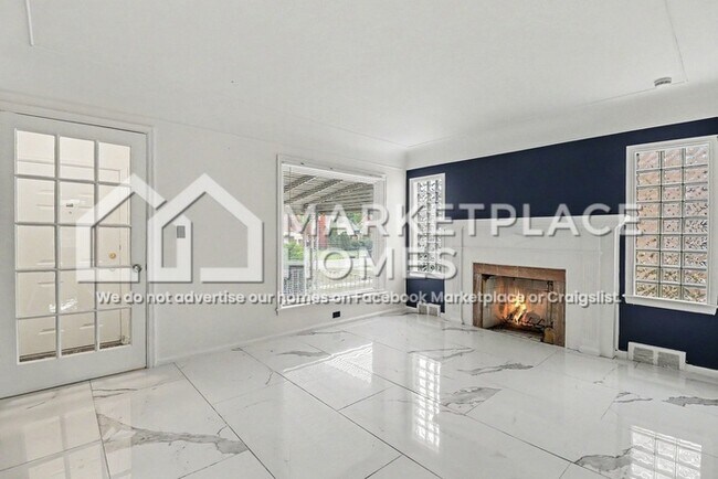 Photo - 19591 Strasburg St