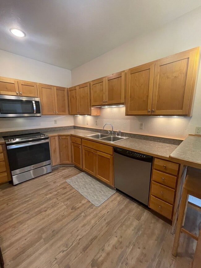 Building Photo - Whitefish Ground Floor Condo