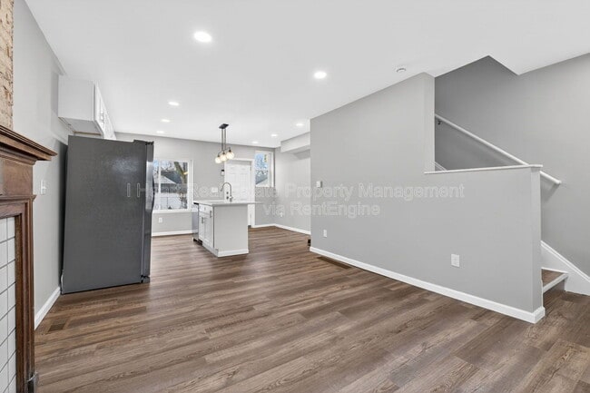 Photo - 1153 E 20th Ave