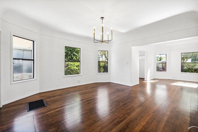 Building Photo - 1033 Central Ave Unit 1033 Central Ave