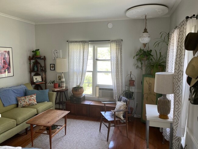 Photo - 121 7th St Apartment Unit 121