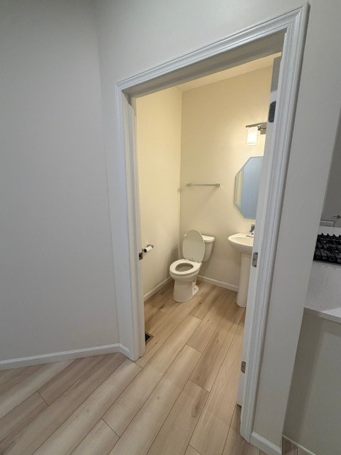 Photo - 2104 Weatherbee Ln