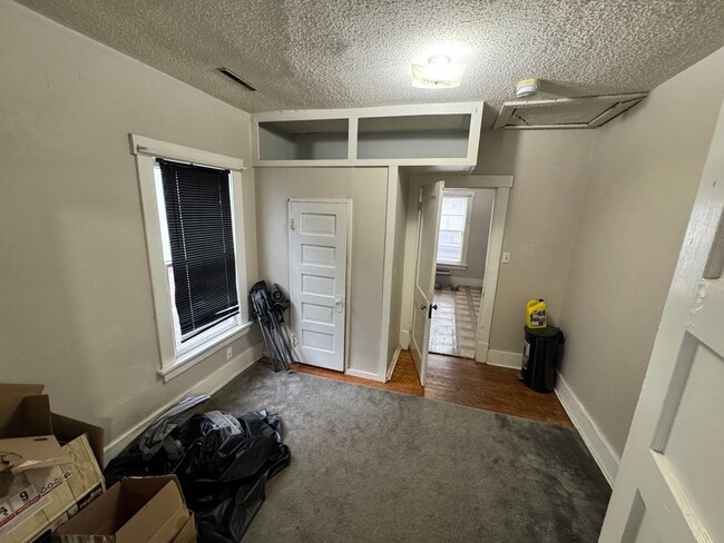 Photo - Pre-Leasing for 26/27 School Year