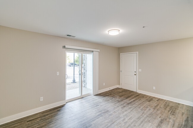 Photo - Westlake Place Apartments