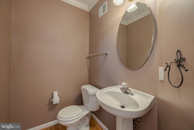Photo - 5821 Pearson Ln
