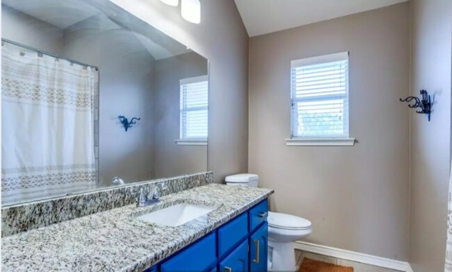 Photo - 610 Butternut Dr