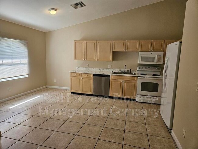 Photo - 104 Gordon Ave S