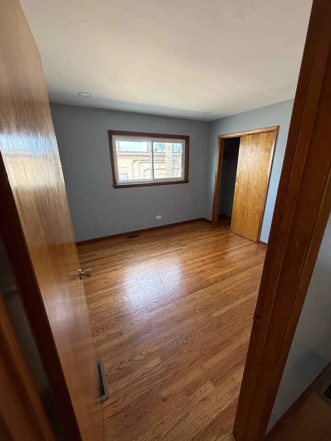 1834 N 22nd Ave Unit - 1