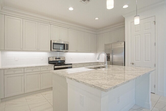 Photo - 24060 SW Firenze Wy