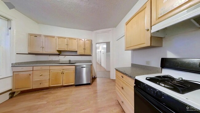 Photo - 34 Cherokee St Condo Unit 2