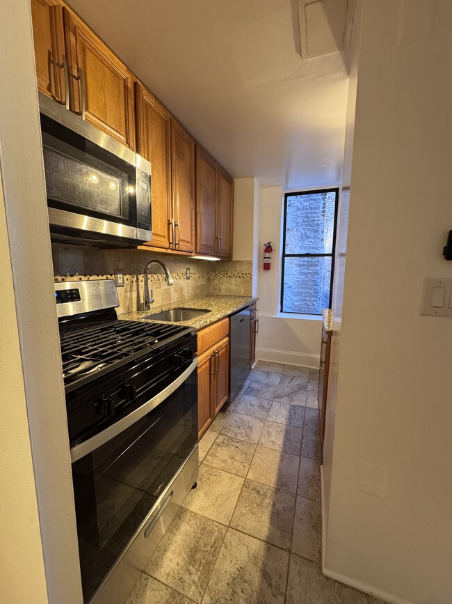 Photo - Bristol Court