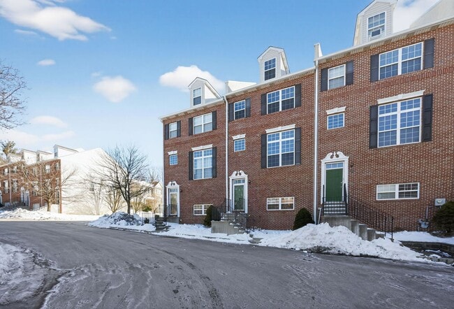 Photo - Gorgeous Recently Renovated 3 BR, 2.5 Bath Conshohocken Townhome!