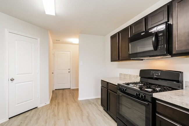 Photo - 135 Cooper Creek Ln