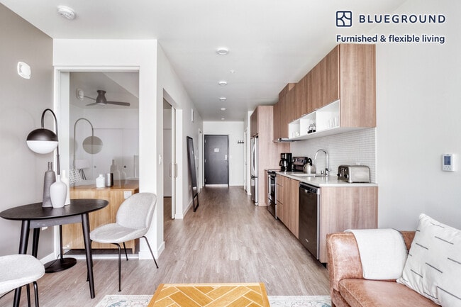 Photo - 120 Broadway Unit FL3-ID540