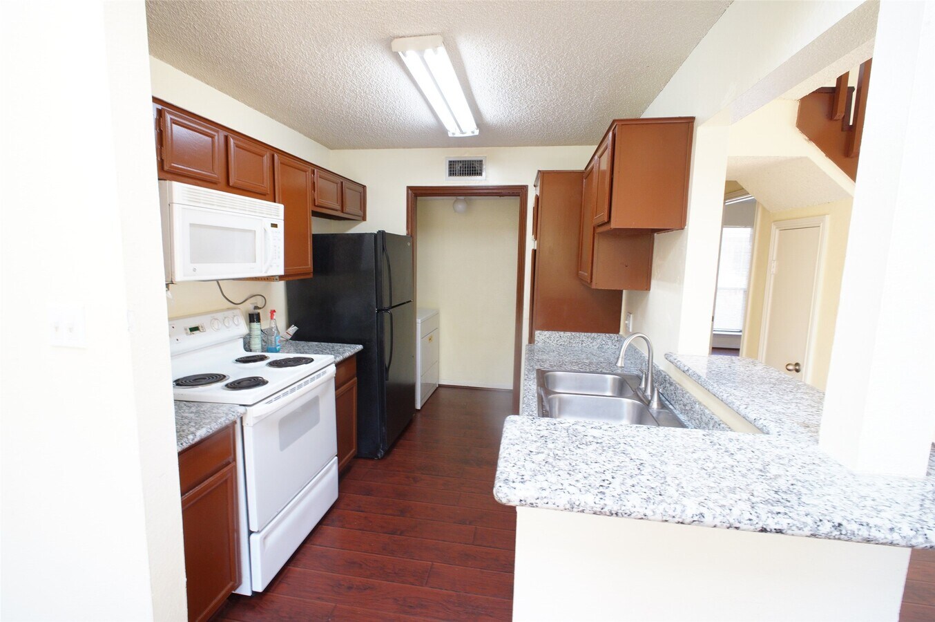 Photo - 8587 Sands Point Dr Unit True