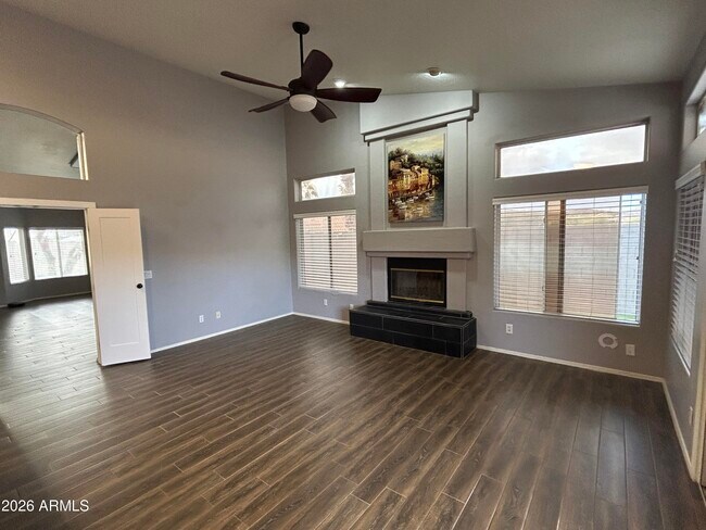 Photo - 1210 E Briarwood Terrace