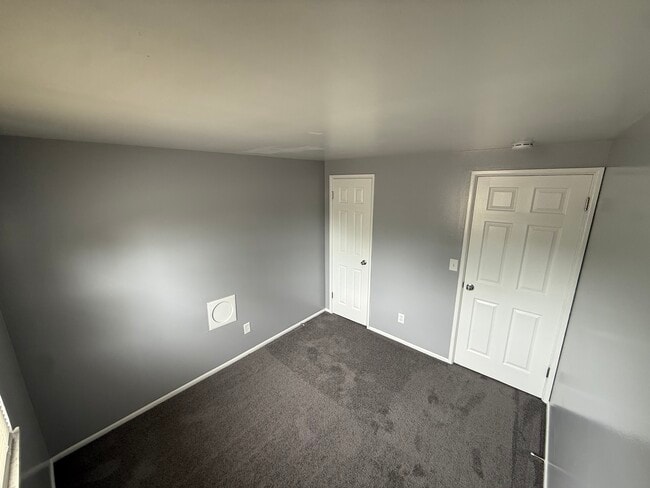 Photo - 2911 Columbus St