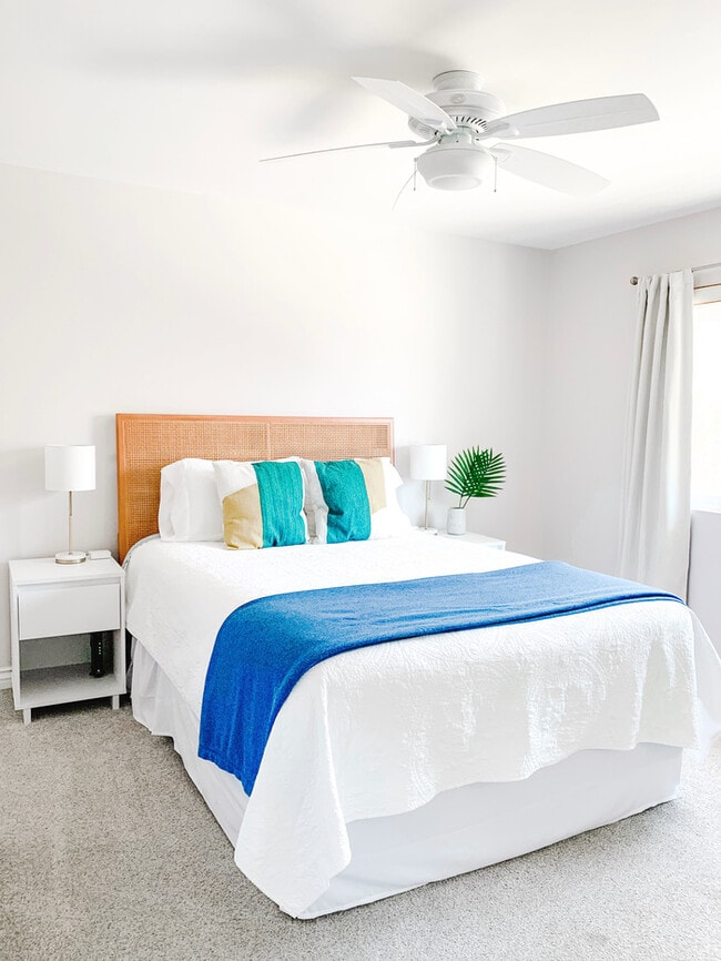 Photo - 3080 Lincoln St