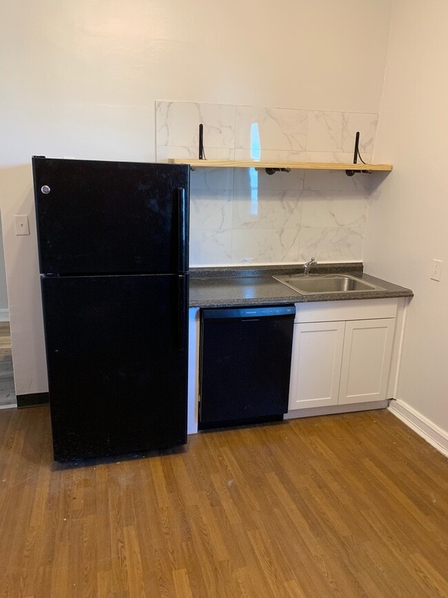 Photo - 526 E 8th Ave Unit Apt 3