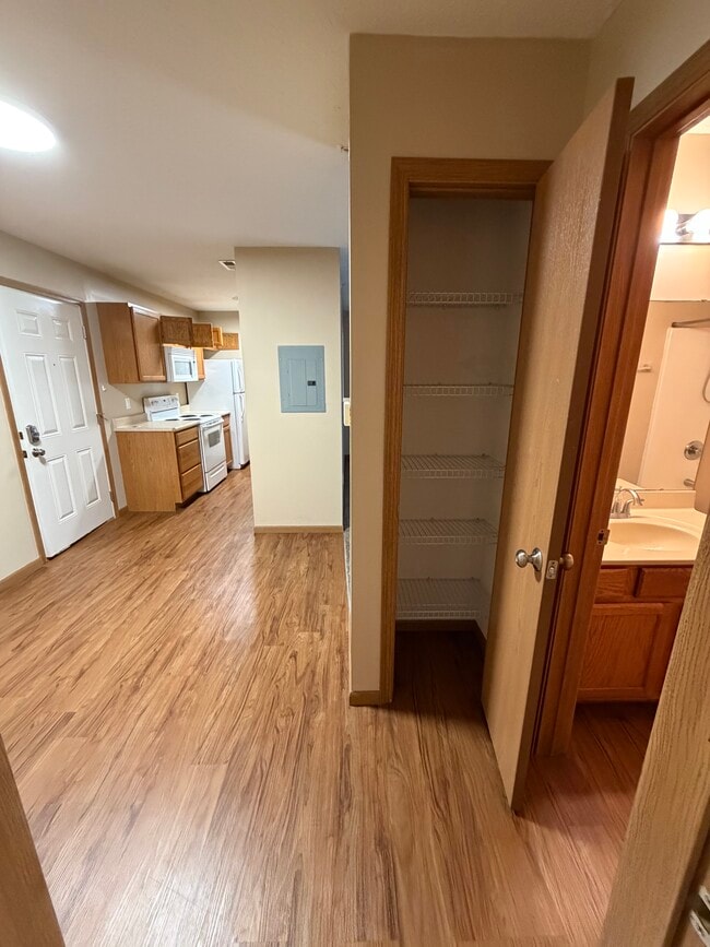Pinehurst Apartments