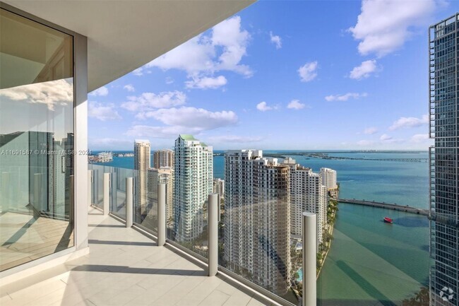 Building Photo - 300 Biscayne Blvd Unit 3805 Rental