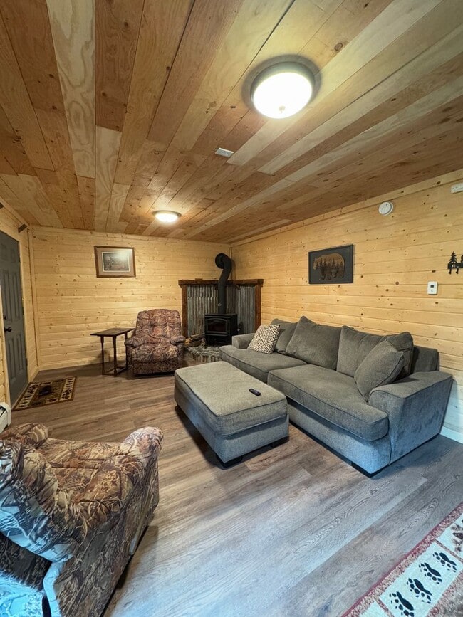Photo - SEASONAL SOLDOTNA HOME!