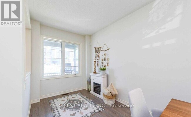 Photo - 67 Riverwalk Dr