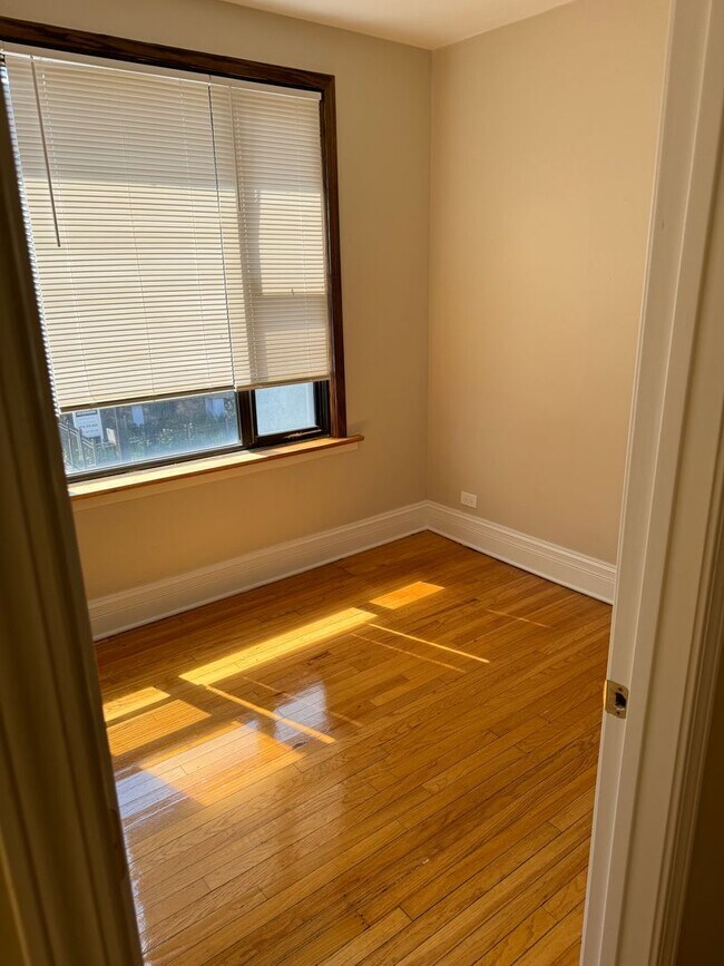 Photo - South Shore Manor