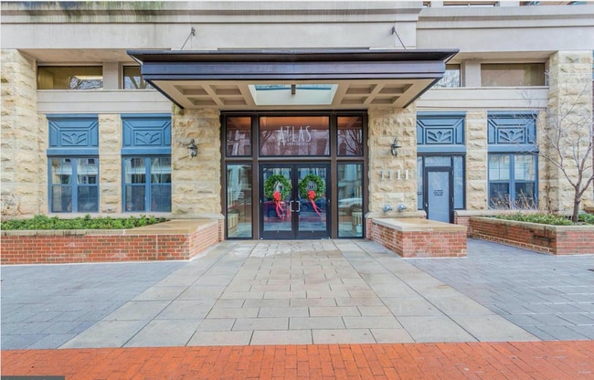 Building Photo - 1111 25th St NW Unit 515