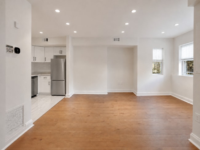 1707 6th St NW Unit 1707 6th St Unit 2