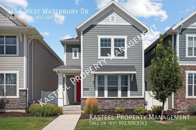 3446 W Waterbury Dr