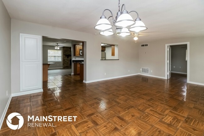 Photo - 5133 Oak Hill Dr