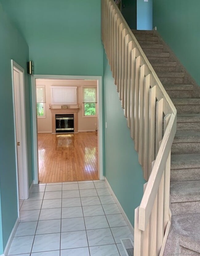 Photo - 16 Ancient Hwy