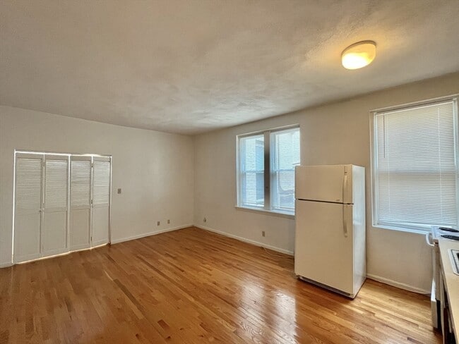 Photo - 1427 Commonwealth Ave Unit 204
