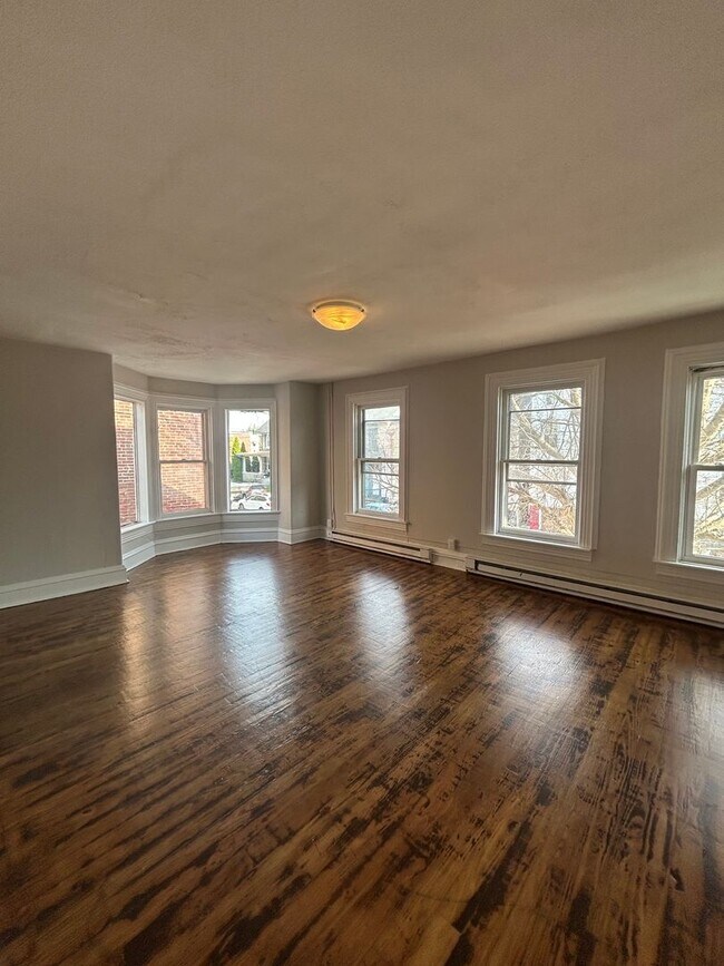 Photo - 1015 Chestnut St Unit Apartment 2