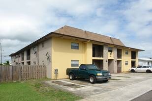 Easy Street Apartments - Easy Street Apartments