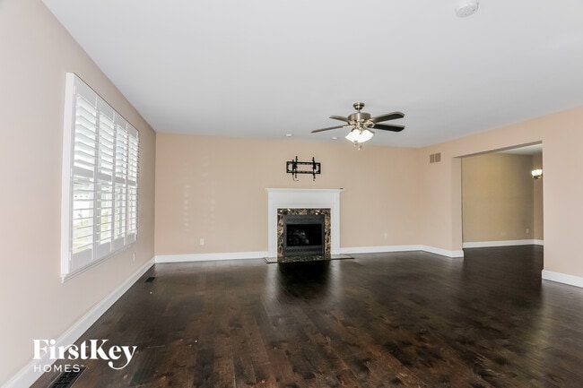 Photo - 678 Lost Canyon Blvd