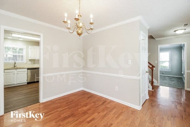 Photo - 4300 Kirkstone Dr