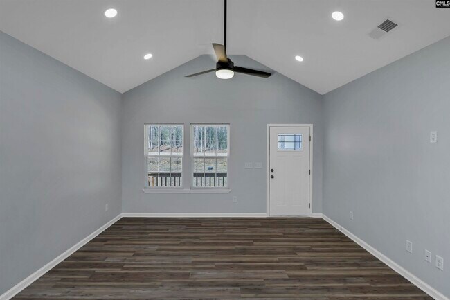 Photo - 32 Roberson St