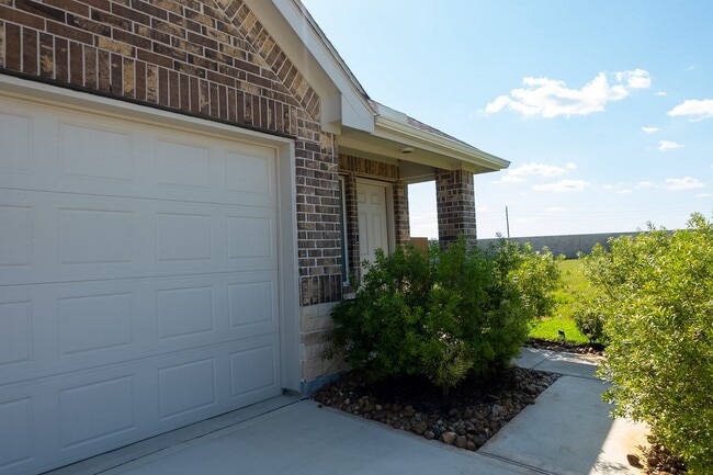 Photo - 5108 Marcasca Dr