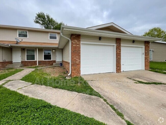 Building Photo - 3508 S Farm Rd 135 Rental