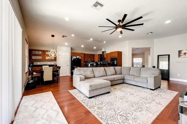 Photo - 5632 SW 40th Pl