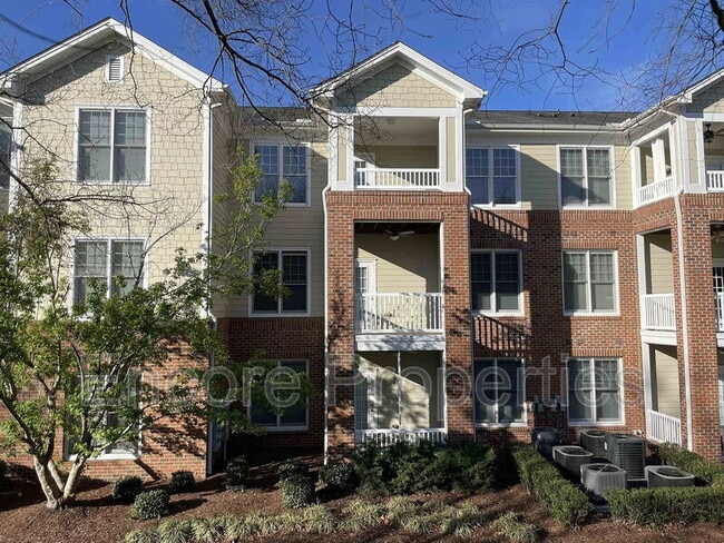 Photo - 927 Portstewart Dr Unit 927
