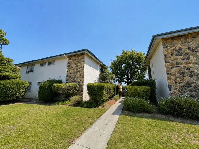 Building Photo - 343 S Steckel Dr Unit 343 Steckel Dr #A