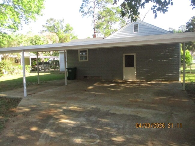 Photo - 1906 W Whitney Ave