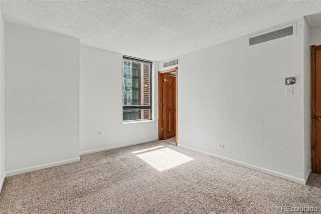 Photo - 1020 15th St Unit 9J