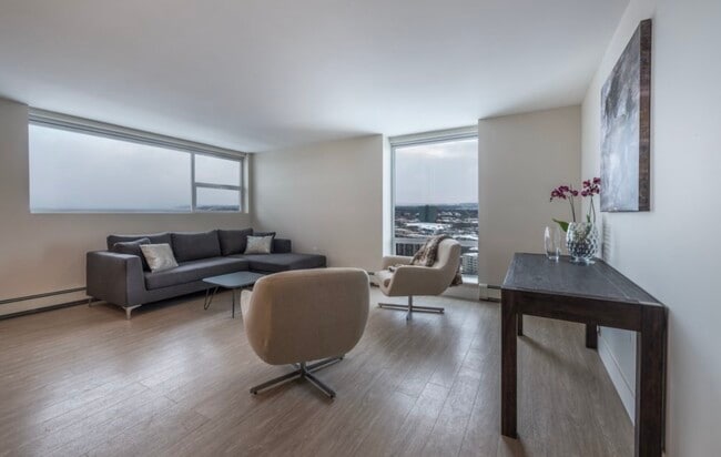 Photo - 5633-5633 Fenwick St Unit 2303