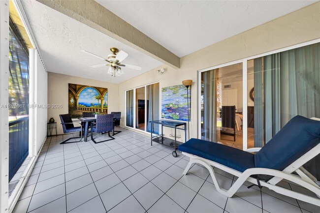 Photo - 4040 Crystal Lake Dr Unit 105